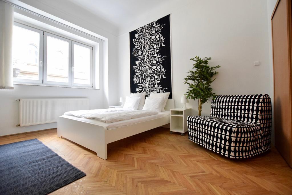 Budget Apartment By Hi5 - Akacfa 4 Budapest Exterior foto